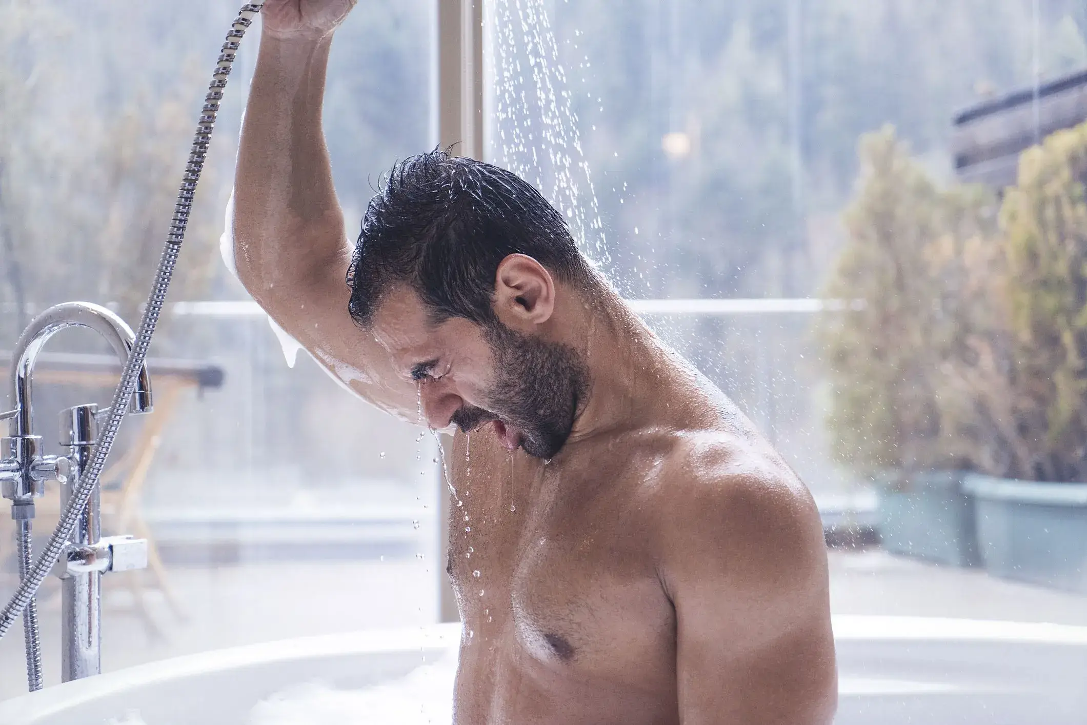 How To Properly Take A Contrast Shower With Benefits For The Body?