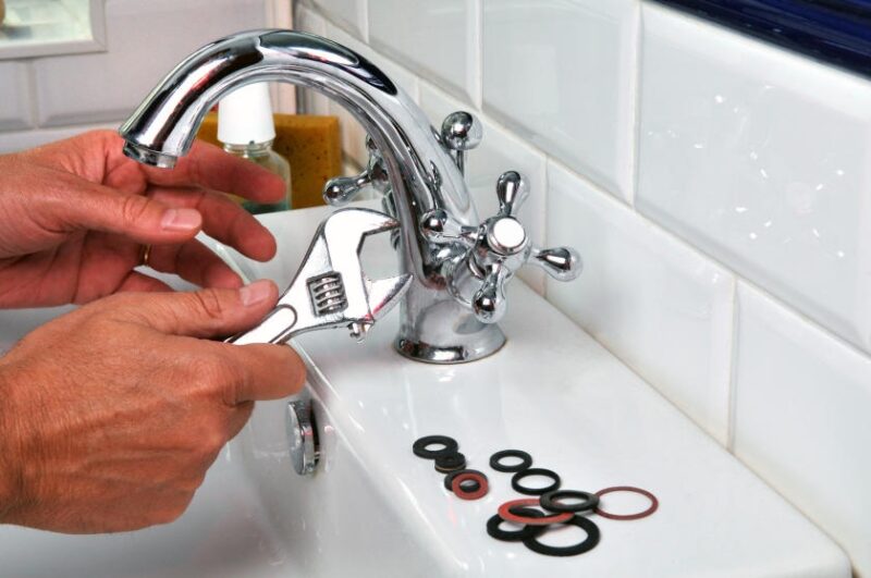How-to-fix-a-leaky-faucet-various-types.