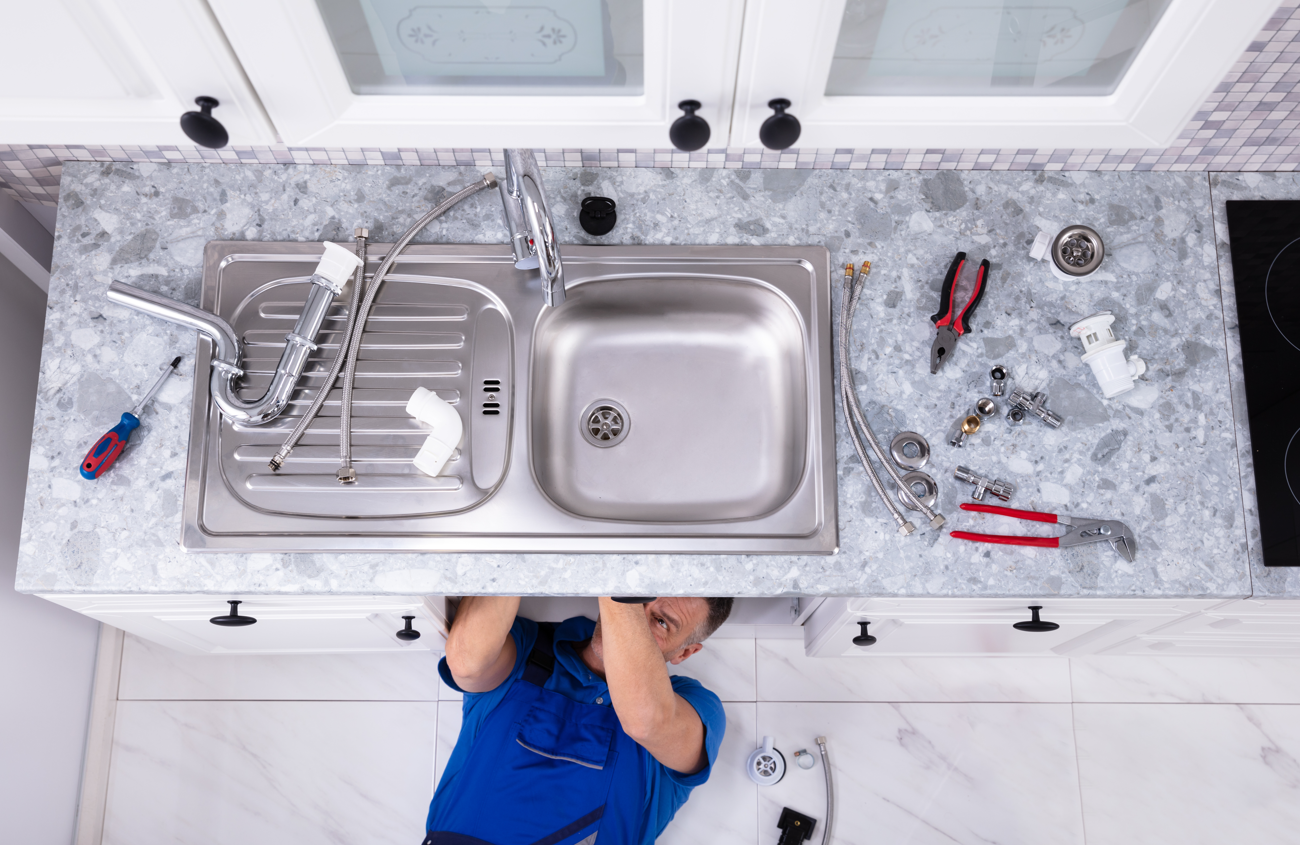7 Kitchen Habits That are Secretly Damaging Your Pipes