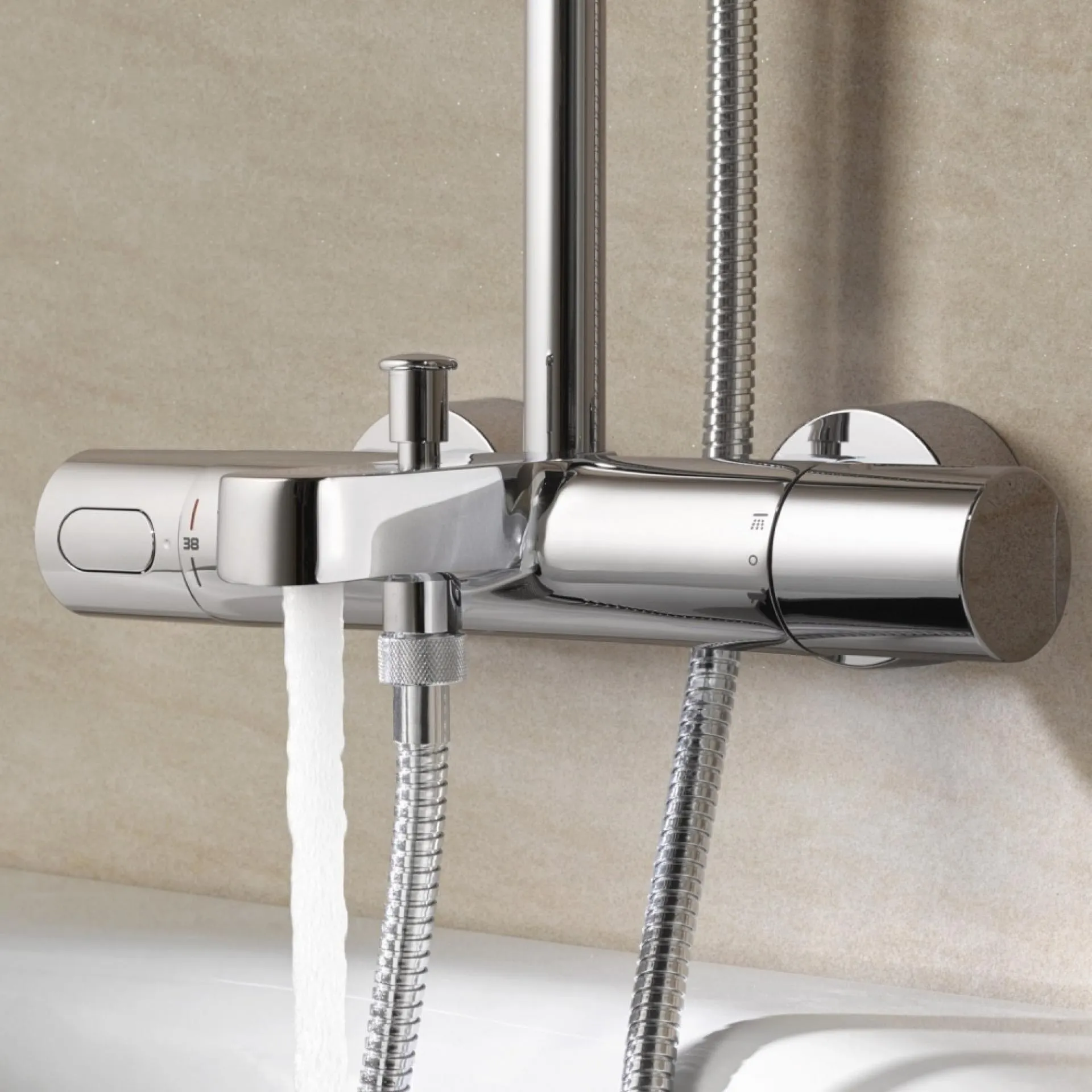 Thermostatic mixers